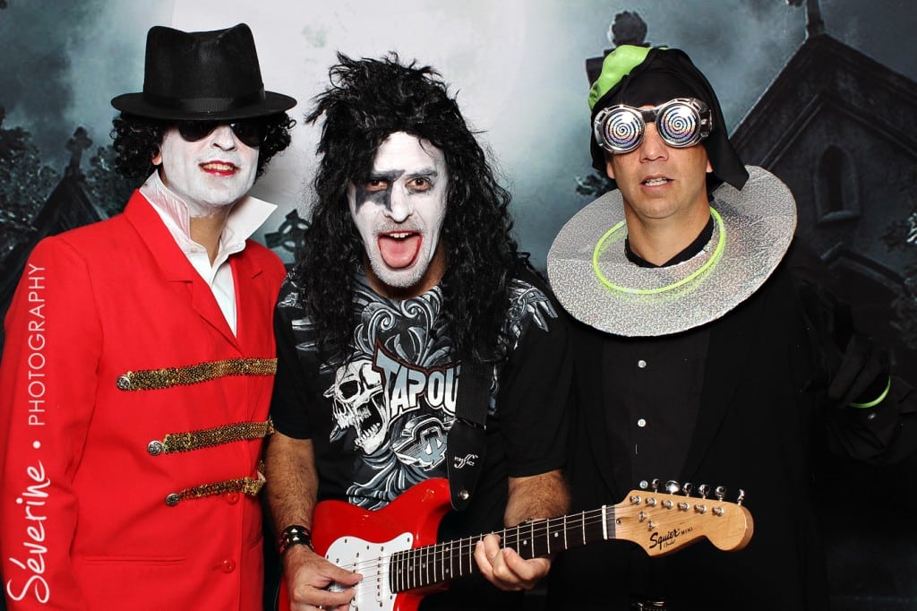 Photobooth by Severine Photography.