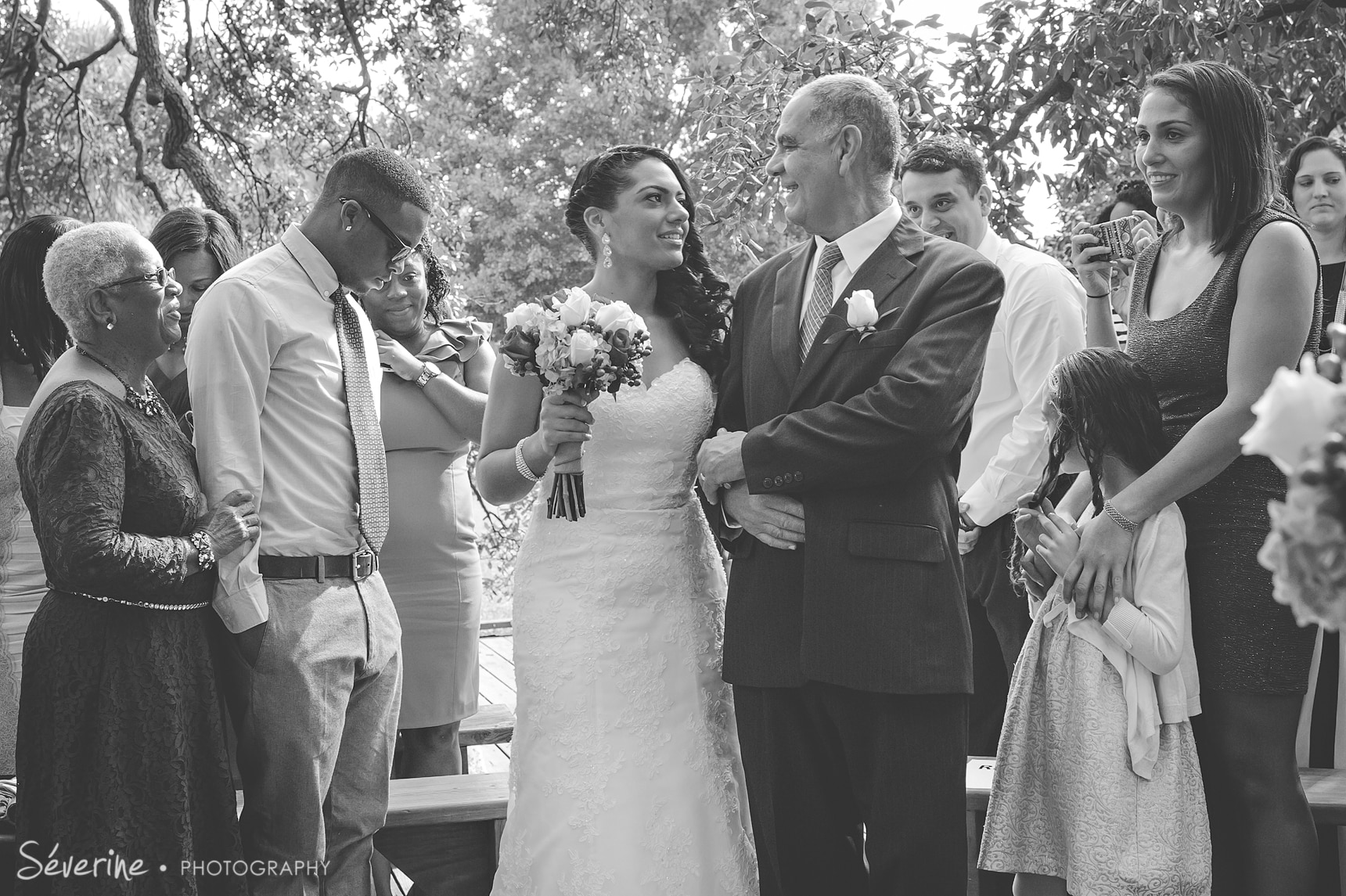 Oak Tree Wedding Ceremony in Jacksonville